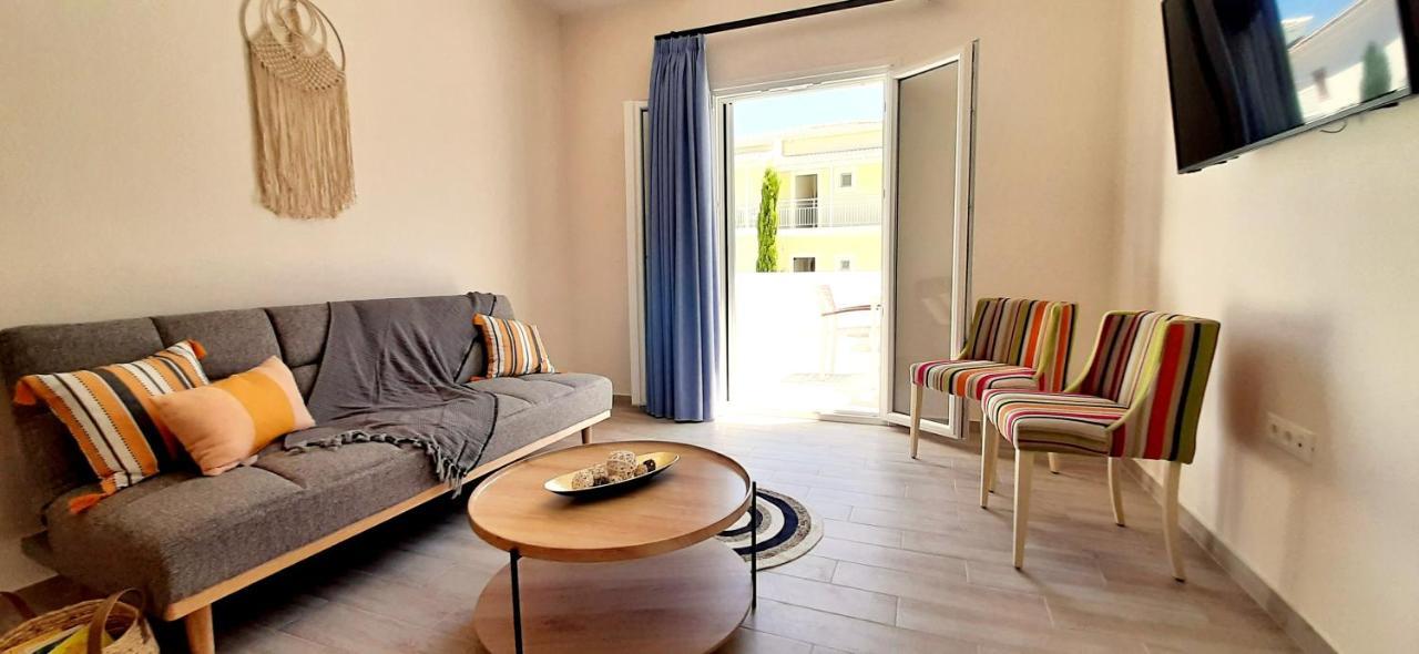 The Central Villa - Kassiopi Corfu Villas Eksteriør bilde
